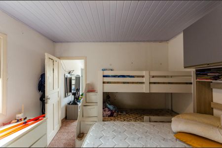 Casa à venda com 330m², 3 quartos e 2 vagas Casa à venda com 330m², 3 quartos e 2 vagasQuarto - Casa 2