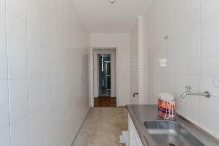 Apartamento à venda com 38m², 1 quarto e sem vaga Apartamento à venda com 38m², 1 quarto e sem vagaCozinha e Área de Serviço
