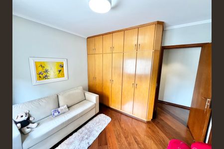 Apartamento para alugar com 220m², 3 quartos e 4 vagas Quarto Suíte 2
