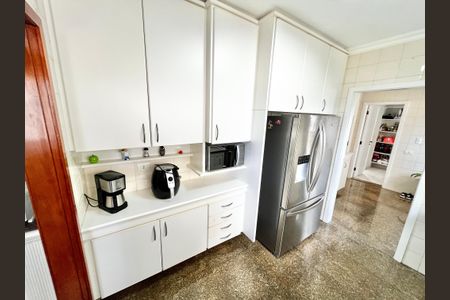 Apartamento para alugar com 220m², 3 quartos e 4 vagasCozinha