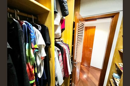 Apartamento para alugar com 220m², 3 quartos e 4 vagasCloset da suíte 1