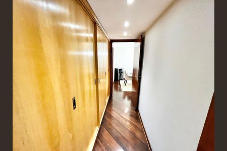 Apartamento para alugar com 220m², 3 quartos e 4 vagasSala de Jantar