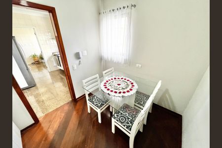 Apartamento para alugar com 220m², 3 quartos e 4 vagasSala de Jantar