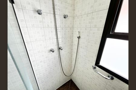 Apartamento para alugar com 220m², 3 quartos e 4 vagasBanheiro da Suíte 2