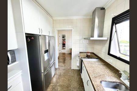 Apartamento para alugar com 220m², 3 quartos e 4 vagasCozinha