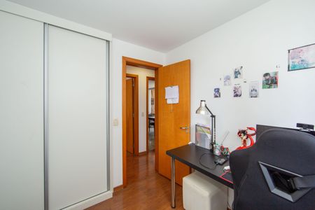 Apartamento à venda com 72m², 3 quartos e 2 vagasQUARTO2