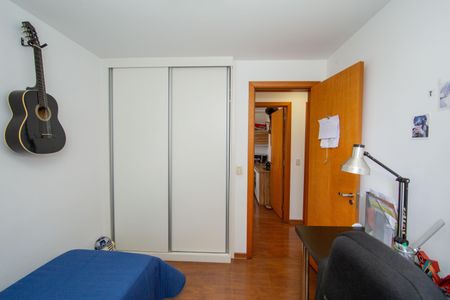 Apartamento à venda com 72m², 3 quartos e 2 vagasQUARTO2