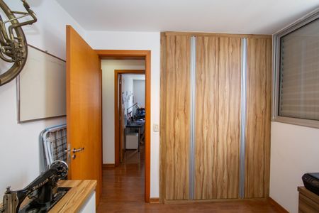 Apartamento à venda com 72m², 3 quartos e 2 vagasQUARTO3