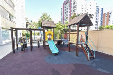 Apartamento à venda com 94m², 3 quartos e 2 vagasÁrea comum - Playground
