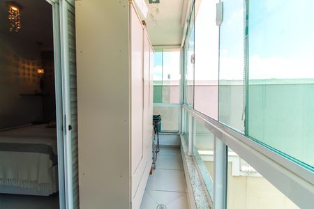 Casa de condomínio à venda com 117m², 2 quartos e 1 vagaVaranda das Suítes/Área de Serviço