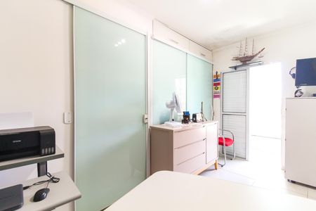 Casa de condomínio à venda com 117m², 2 quartos e 1 vagaSuíte 2