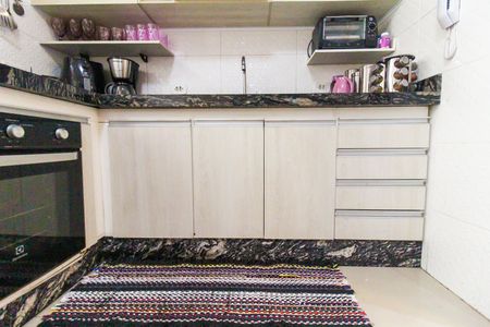 Casa de condomínio à venda com 117m², 2 quartos e 1 vagaSala/Cozinha