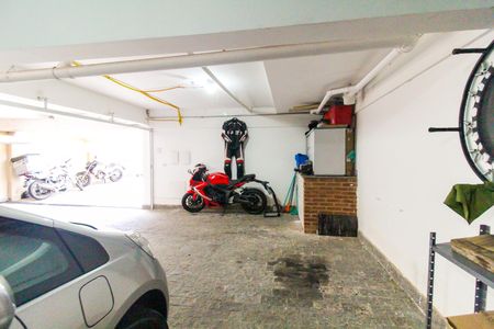 Casa de condomínio à venda com 117m², 2 quartos e 1 vagaGaragem