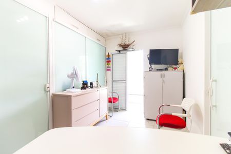 Casa de condomínio à venda com 117m², 2 quartos e 1 vagaSuíte 2