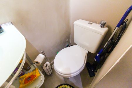 Casa de condomínio à venda com 117m², 2 quartos e 1 vagaLavabo