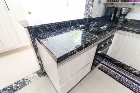 Casa de condomínio à venda com 117m², 2 quartos e 1 vagaSala/Cozinha