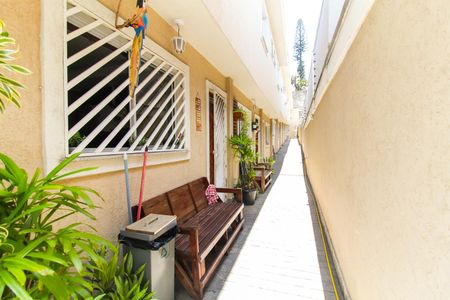 Casa de condomínio à venda com 117m², 2 quartos e 1 vagaÁrea comum