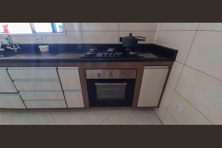 Casa à venda com 375m², 6 quartos e 7 vagas Casa à venda com 375m², 6 quartos e 7 vagasCasa 1 - Cozinha