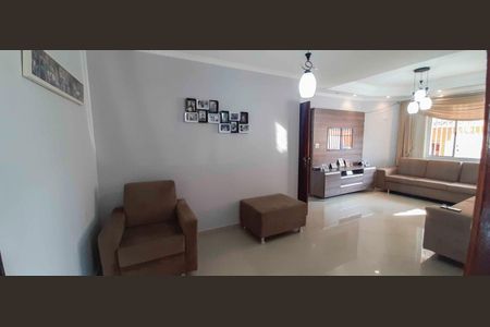 Casa à venda com 375m², 6 quartos e 7 vagas Casa à venda com 375m², 6 quartos e 7 vagasCasa 2 - Sala de Jantar