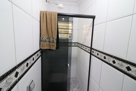 Casa à venda com 300m², 3 quartos e 2 vagasBanheiro da Suíte 1