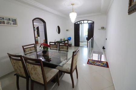 Casa à venda com 300m², 3 quartos e 2 vagasSala de Jantar