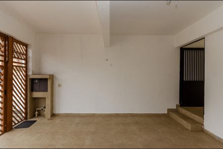 Casa à venda com 160m², 4 quartos e 2 vagasGaragem