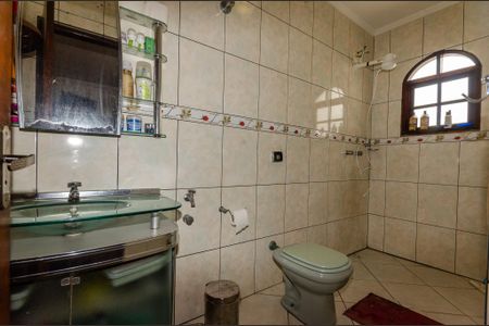 Casa à venda com 160m², 4 quartos e 2 vagasSuíte - Banheiro