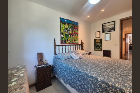 Apartamento à venda com 114m², 2 quartos e 2 vagas Apartamento à venda com 114m², 2 quartos e 2 vagasQuarto