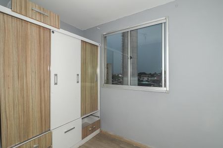 Quarto de apartamento para alugar com 2 quartos, 45m² em Sarandi, Porto Alegre