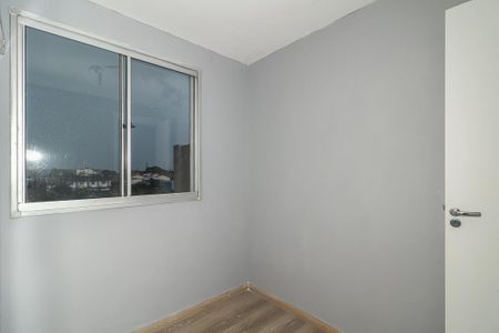 Quarto de apartamento para alugar com 2 quartos, 45m² em Sarandi, Porto Alegre