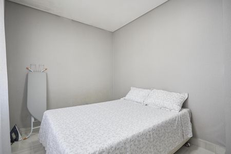Quarto 1 de apartamento para alugar com 2 quartos, 99m² em Parque da Fonte, São José dos Pinhais