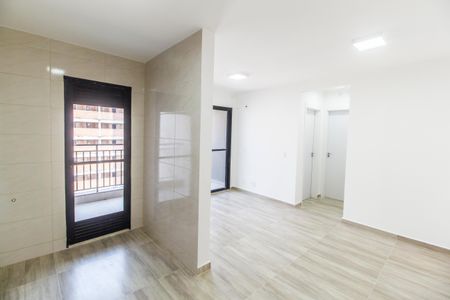 Sala  de apartamento para alugar com 2 quartos, 55m² em Jardim Maria Helena, Barueri