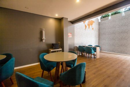 Apartamento para alugar com 55m², 2 quartos e 1 vagaÁrea comum - Salão de festas