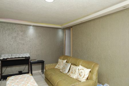 Sala de casa para alugar com 2 quartos, 120m² em Vila Nova Curuca, São Paulo