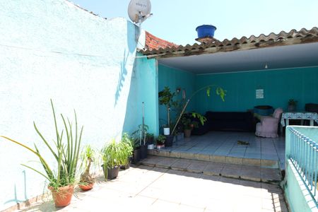 Casa para alugar com 120m², 2 quartos e sem vagaQuintal