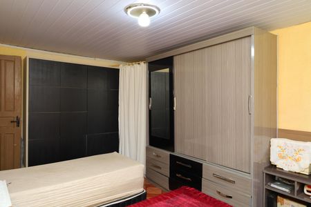 Quarto 2 de casa para alugar com 2 quartos, 120m² em Vila Nova Curuca, São Paulo