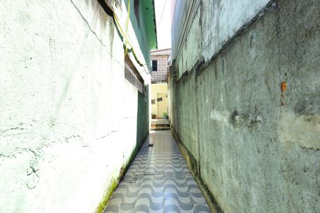 Casa para alugar com 120m², 2 quartos e sem vagaÁrea comum - Corredor externo