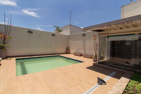 Apartamento à venda com 164m², 4 quartos e 2 vagasCobertura