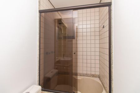 Apartamento à venda com 164m², 4 quartos e 2 vagasBanheiro