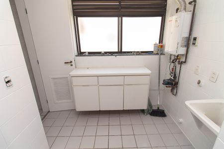 Apartamento à venda com 164m², 4 quartos e 2 vagasÁrea de Serviço