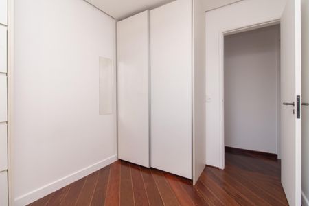 Apartamento à venda com 164m², 4 quartos e 2 vagasQuarto 2