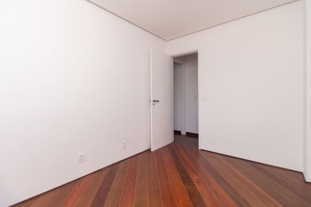 Quarto 1 de apartamento à venda com 4 quartos, 164m² em Vila Mariana, São Paulo