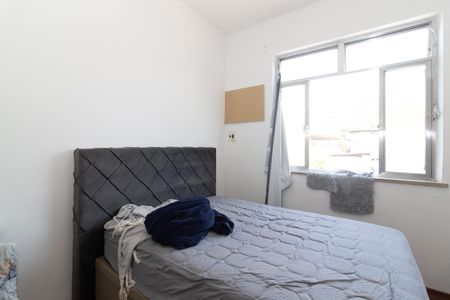 Quarto 1 de apartamento para alugar com 3 quartos, 80m² em Cavalcanti, Rio de Janeiro