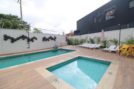 Studio à venda com 38m², 2 quartos e sem vagaÁrea Comum - Piscina