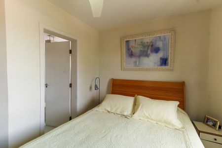 Apartamento à venda com 126m², 2 quartos e 2 vagasQuarto 2 - Suíte