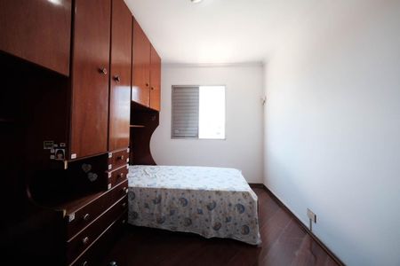 Quarto 1 de apartamento para alugar com 2 quartos, 55m² em Parque Cisper, São Paulo