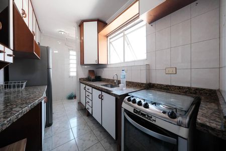 Sala/Cozinha de apartamento para alugar com 2 quartos, 55m² em Parque Cisper, São Paulo