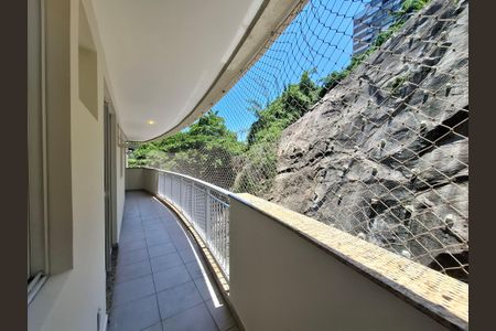 Varanda de apartamento para alugar com 3 quartos, 85m² em Catete, Rio de Janeiro