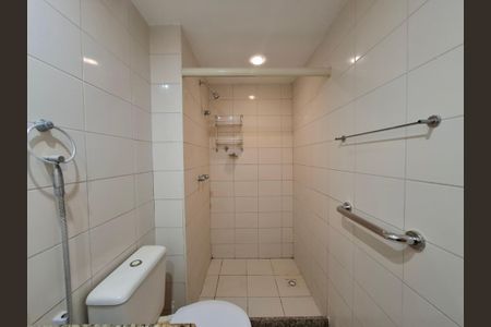 Apartamento para alugar com 85m², 3 quartos e 1 vagaBanheiro da suíte 