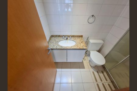 Apartamento para alugar com 85m², 3 quartos e 1 vagaBanheiro 